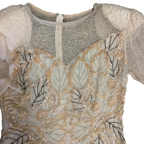 OLEG CASSINI Vintage Beaded 100% Silk Fancy Long Sleeve Wedding Dress-Size 6 - Picture 2 of 16